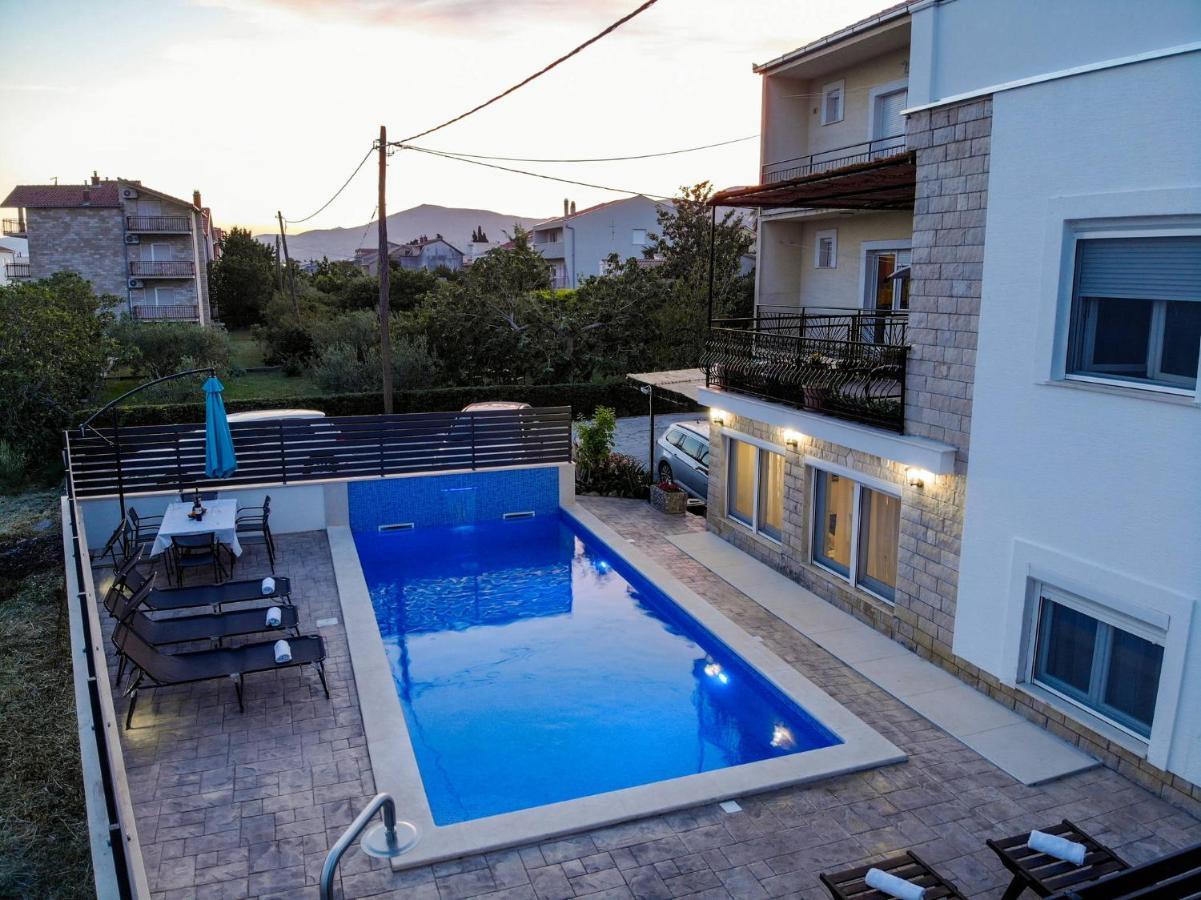 Apartmani Jukic Kastela Exterior photo